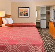 Econo Lodge Kennewick Tri-Cities hotel detail image 7