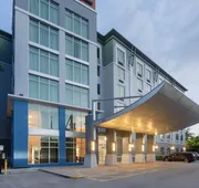Holiday Inn Express Miami Airport Blue Lagoon Area by IHG hotel detail image 3