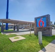 Motel 6 Anderson, CA - Redding Airport hotel detail image 3
