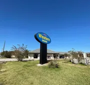 Western Inn hotel detail image 3