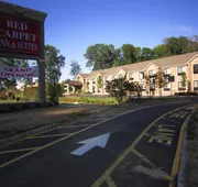 Red Carpet Inn And Suites Monmouth Jtc hotel detail image 3