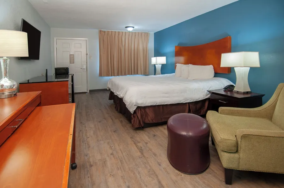 Best Price Motel and Suites hotel detail image 6