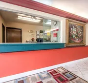 Econo Lodge Dexter hotel detail image 4