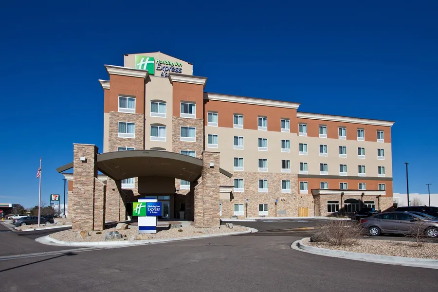 Holiday Inn Express Hotel & Suites Denver East-Peoria Street by IHG hotel detail image 2