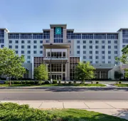 Embassy Suites Newark Airport hotel detail image 3