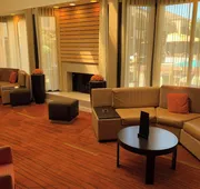 Courtyard by Marriott Columbus hotel detail image 3