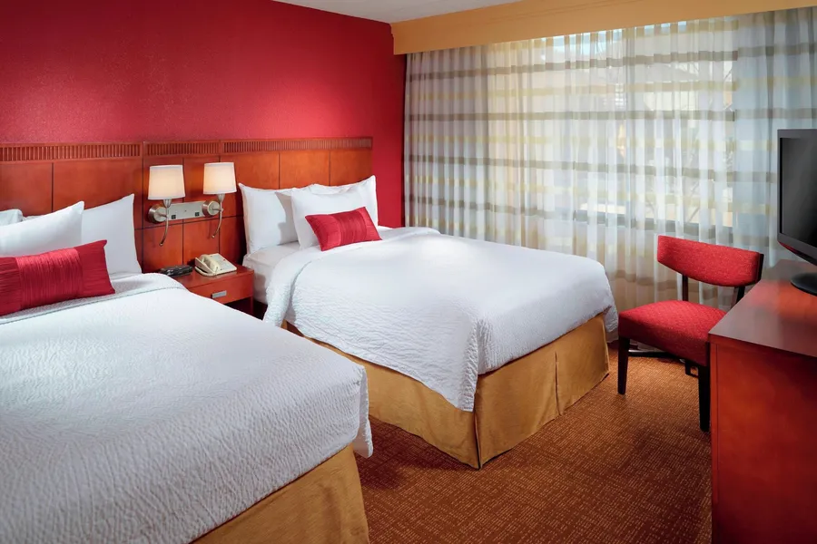 Courtyard by Marriott Columbus hotel detail image 6