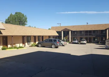 KC Motel hotel thumbnail 7