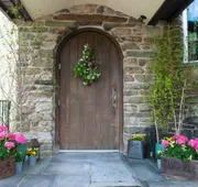 Camelot Restaurant & Inn hotel detail image 4