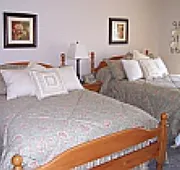 Camelot Restaurant & Inn hotel detail image 7