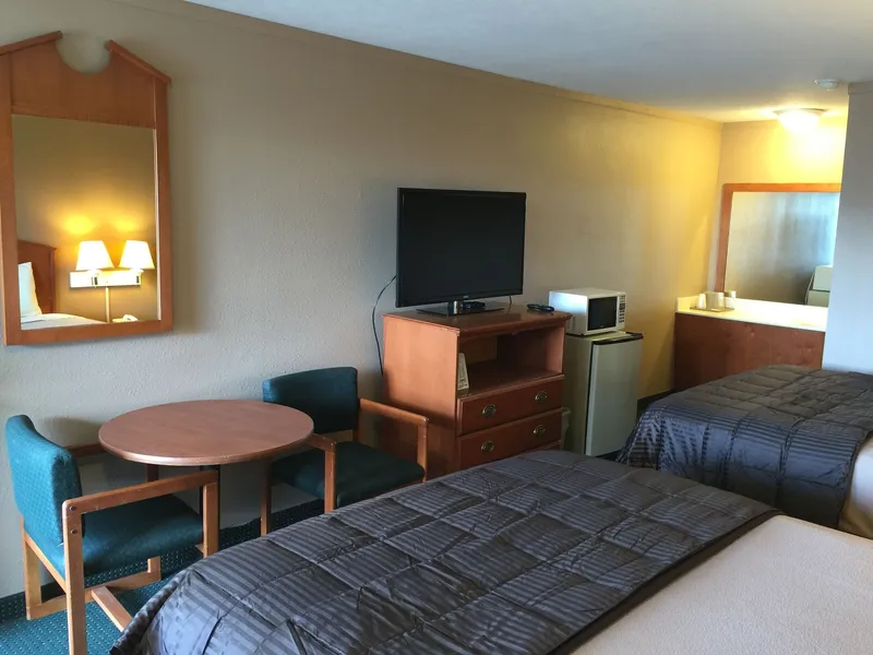 Budget Inn hotel detail image 6