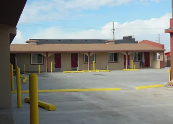 Route 66 Inn hotel thumbnail 6