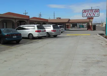 Route 66 Inn hotel thumbnail 8