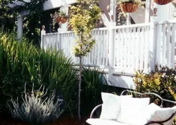 Salmonberry Inn & Beach House hotel thumbnail 2