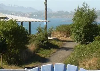 Salmonberry Inn & Beach House hotel thumbnail 3