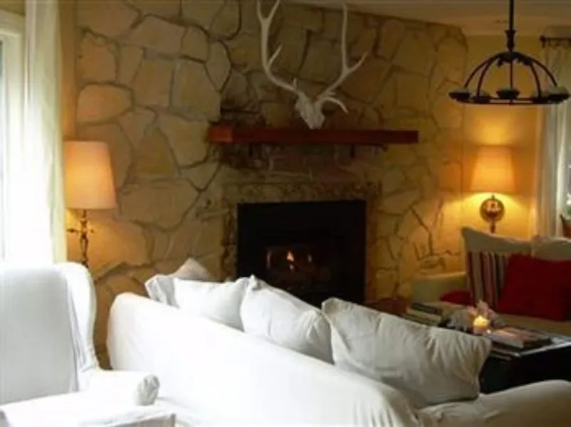 Salmonberry Inn & Beach House hotel detail image 6