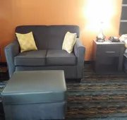 Days Inn by Wyndham Dilley hotel detail image 3
