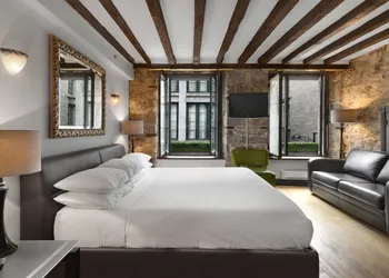 Hotel Epik Montreal hotel thumbnail 7