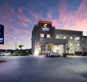 Comfort Inn & Suites Victoria North hotel detail image 5