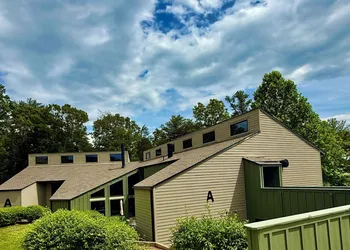 Unicoi State Park & Lodge hotel thumbnail 7