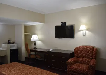 Town House Inn Cape Giradreau hotel thumbnail 3