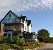 Still Point Lodge & Cottages hotel detail image 7