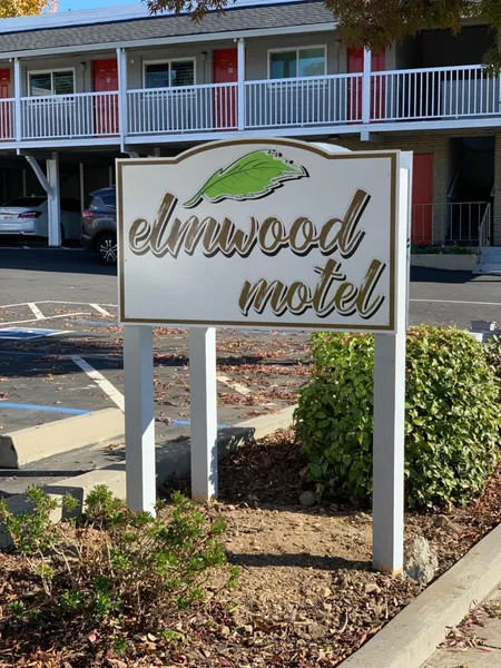 Elmwood Motel hotel detail image 6