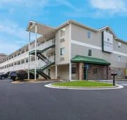 HomeTowne Studios by Red Roof Covington, GA hotel detail image 3