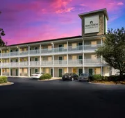 HomeTowne Studios by Red Roof Covington, GA hotel detail image 4