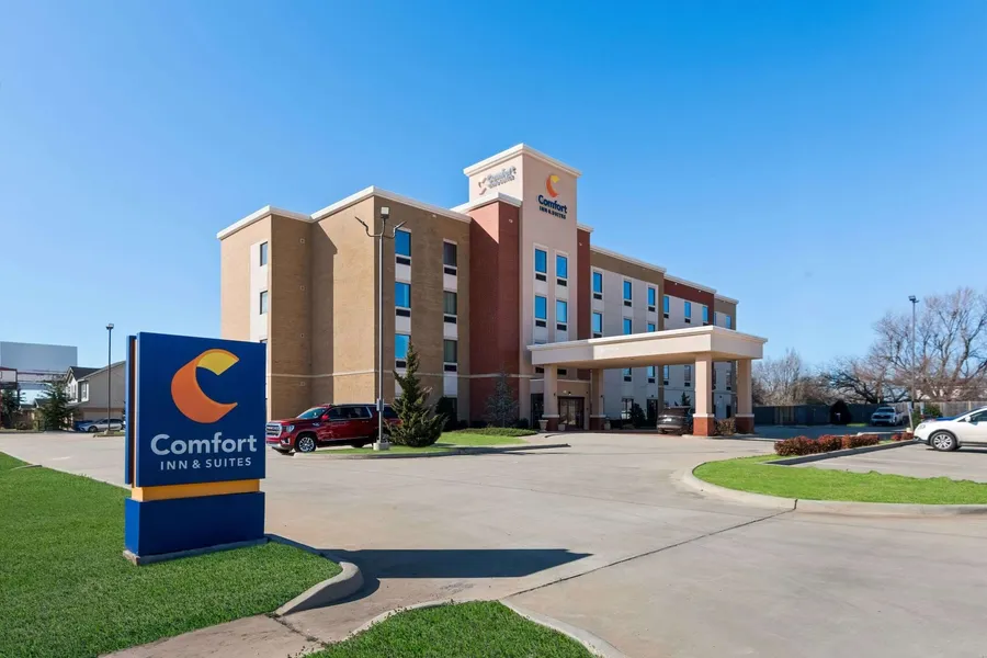 Comfort Inn & Suites Newcastle - Oklahoma City hotel detail image 2
