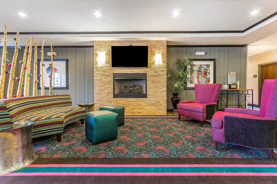 Comfort Inn & Suites Newcastle - Oklahoma City hotel detail image 6