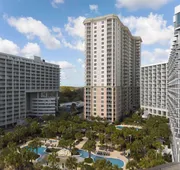 Royale Palms Condominiums hotel detail image 4