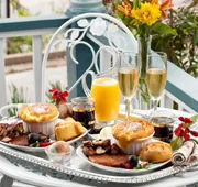 Cliff Cottage Inn - Victorian B&B and Boutique Hotel hotel detail image 4