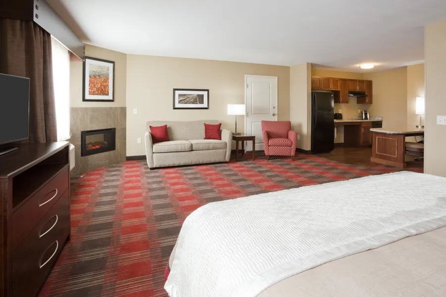 Gateway Park Hotel and Suites hotel detail image 6