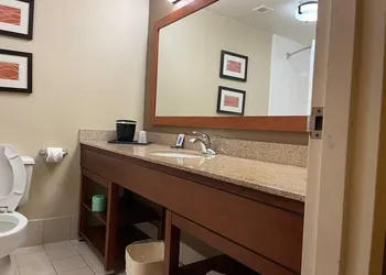 Comfort Inn & Suites Plano East hotel thumbnail 6