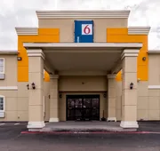 Motel 6 Jourdanton, TX hotel detail image 3