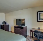 Cobblestone Inn & Suites - Kersey hotel detail image 7