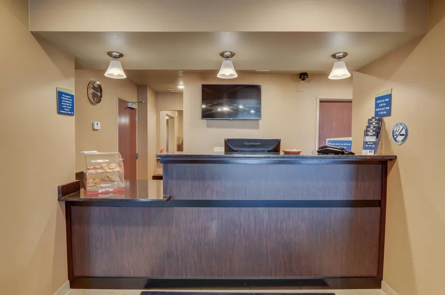 Cobblestone Inn & Suites - Kersey hotel detail image 2