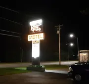 Pine Grove Motel hotel detail image 4