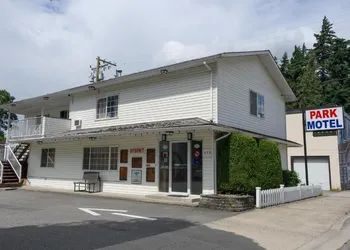 Park Motel hotel thumbnail 5