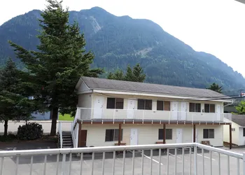 Park Motel hotel thumbnail 8