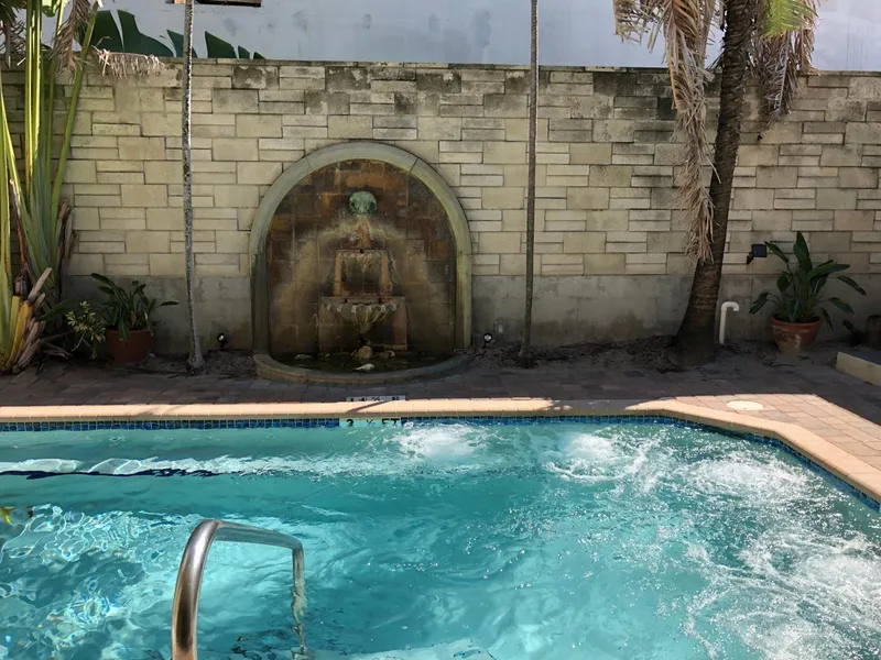 Courtyard Villa Hotel hotel detail image 6