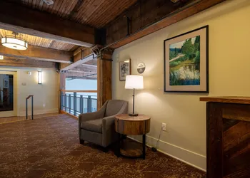 Inn At Lynden hotel thumbnail 7