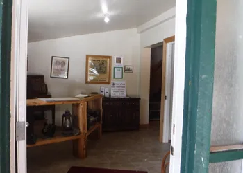 Likely Lodge hotel thumbnail 6