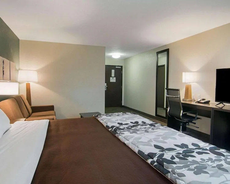 Sleep Inn & Suites Fort Dodge hotel detail image 2