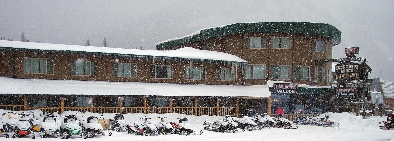 Soda Butte Lodge hotel detail image 2
