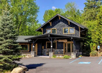 Adirondack Spruce Lodge hotel thumbnail 7