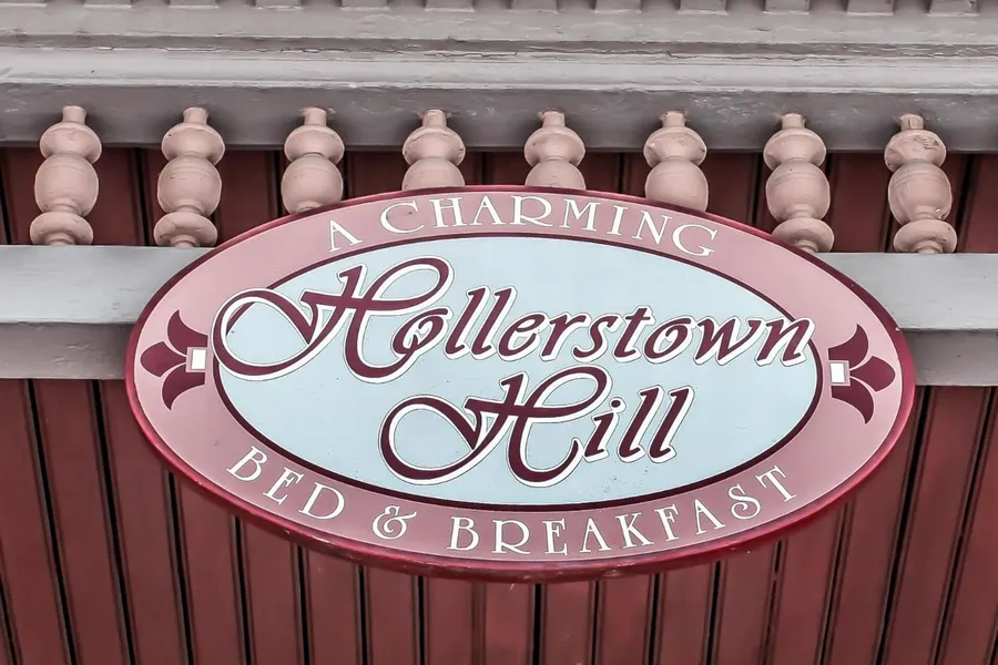 Hollerstown Hill Bed and Breakfast hotel detail image 2