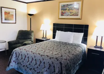 Flamingo Inn hotel thumbnail 7