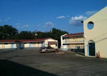 Ladybird Inn hotel thumbnail 2